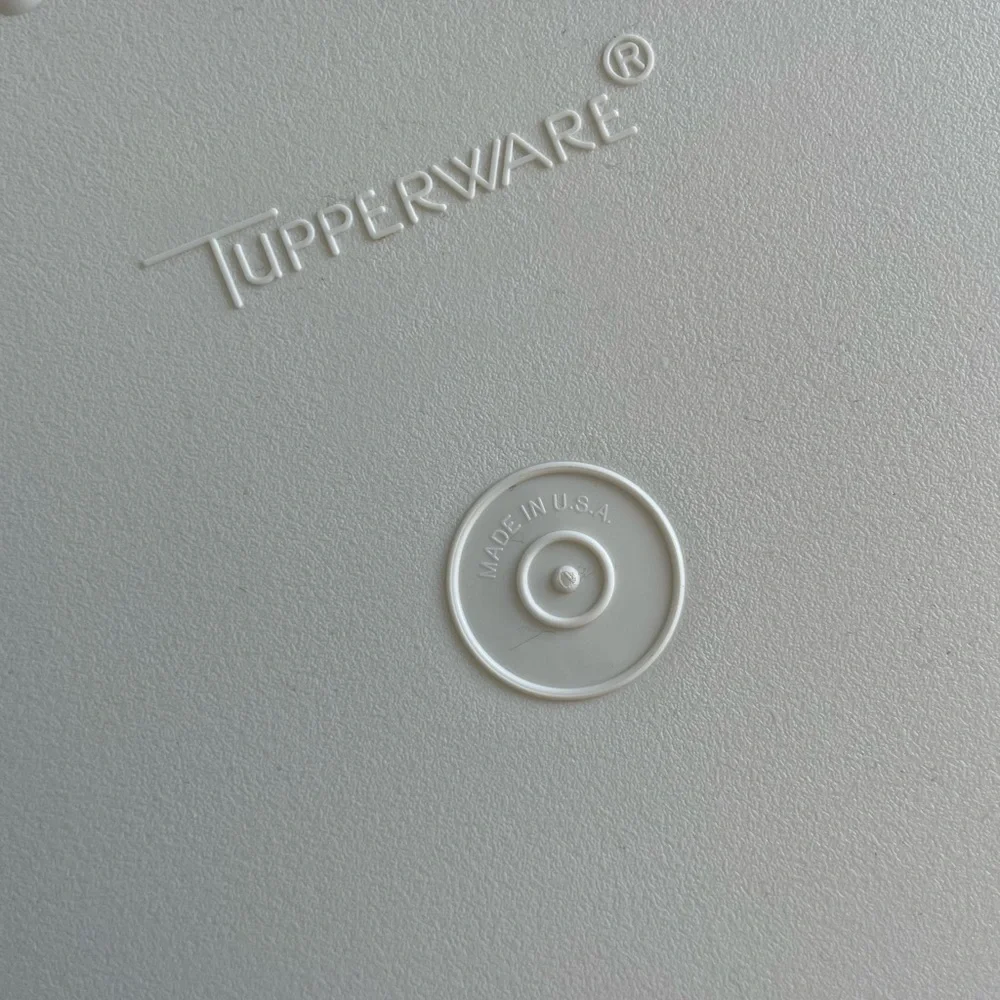 (8) Vintage Tupperware Slotted Food Lunch Dinner Trays - Picture 8 of 9